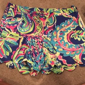 Lilly Pulitzer scalloped shorts